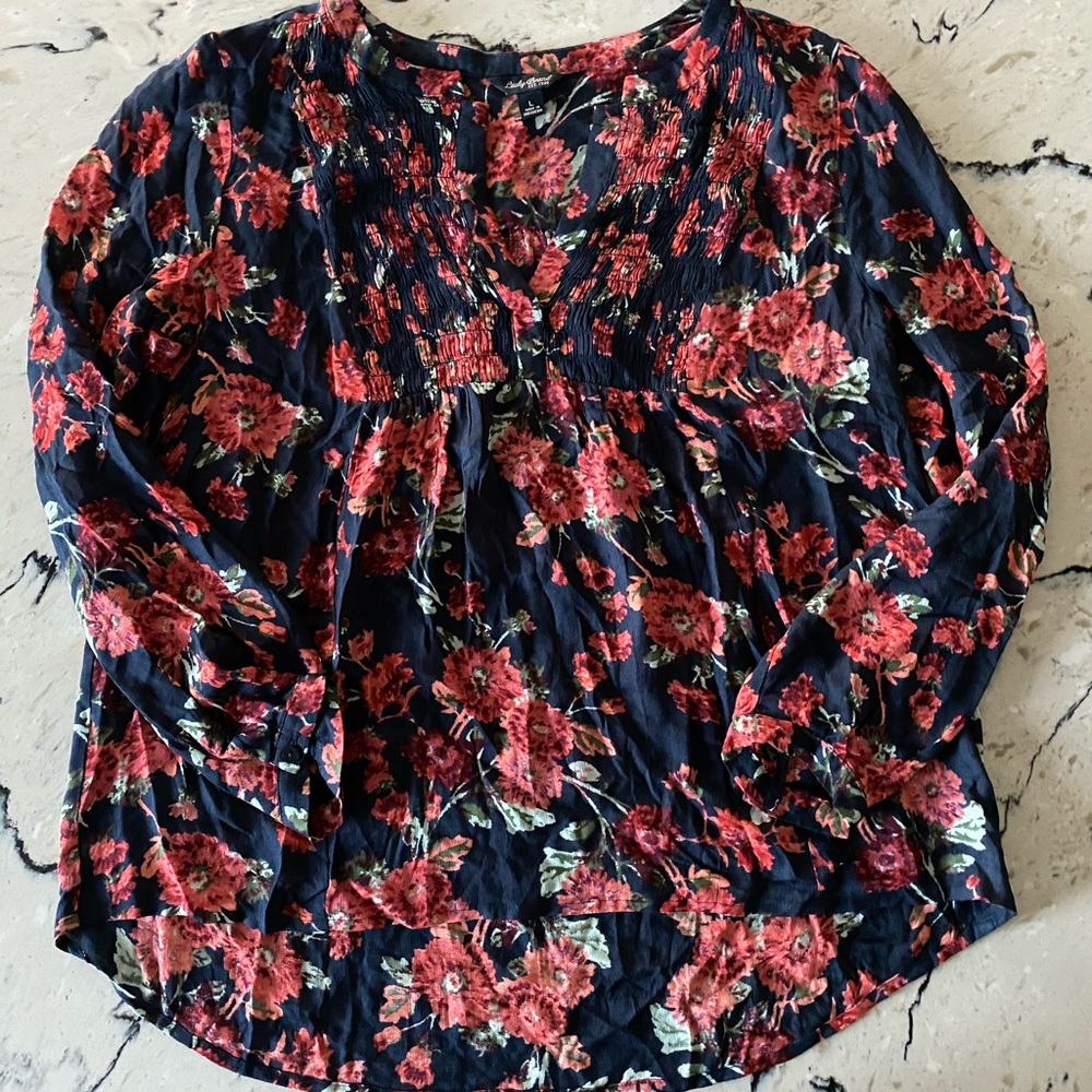 Lucky peasant top